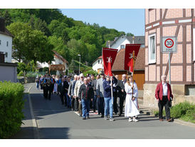 Bittprozession an Pfingstmontag (Foto: Karl-Franz Thiede)